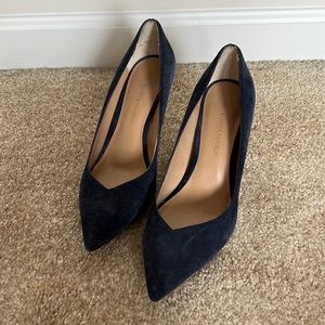 Suede banana republic heels